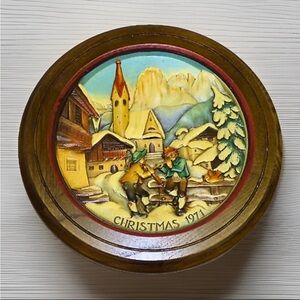 ANRI Christmas 1971 Wall Plaque • St. Jakob in Gröden • Alpine Village Art